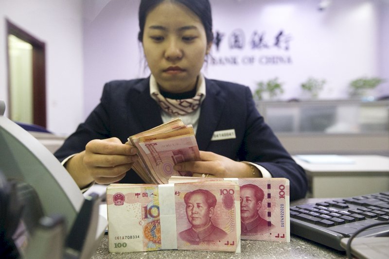 中國未列匯率操縱國人民幣中間價仍破6.92