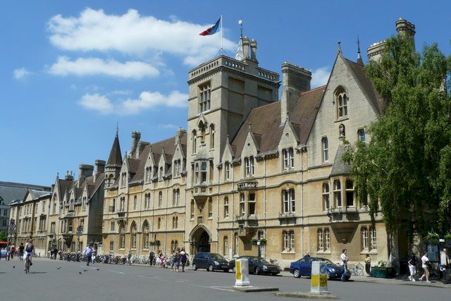 連留學生來源也近半靠中國 英國大學秋季學費收入銳減恐爆裁員潮