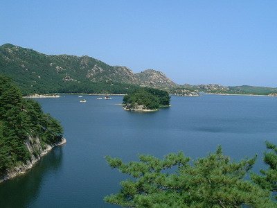 韓統一部與現代集團討論金剛山旅遊問題