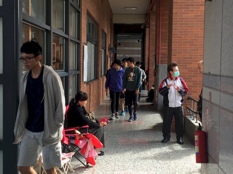 學測數學 試考生：考題平易近人