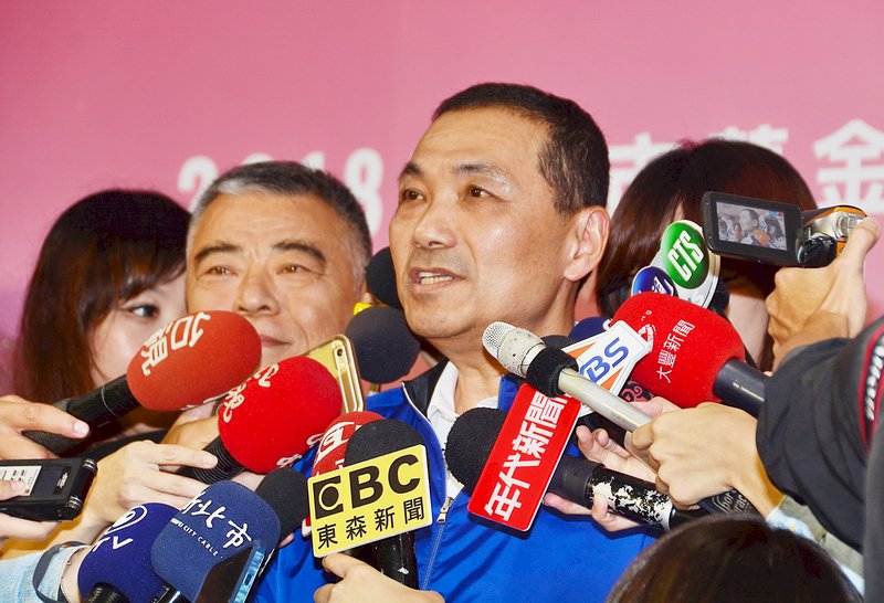 參選新北市 侯友宜備戰不畏戰