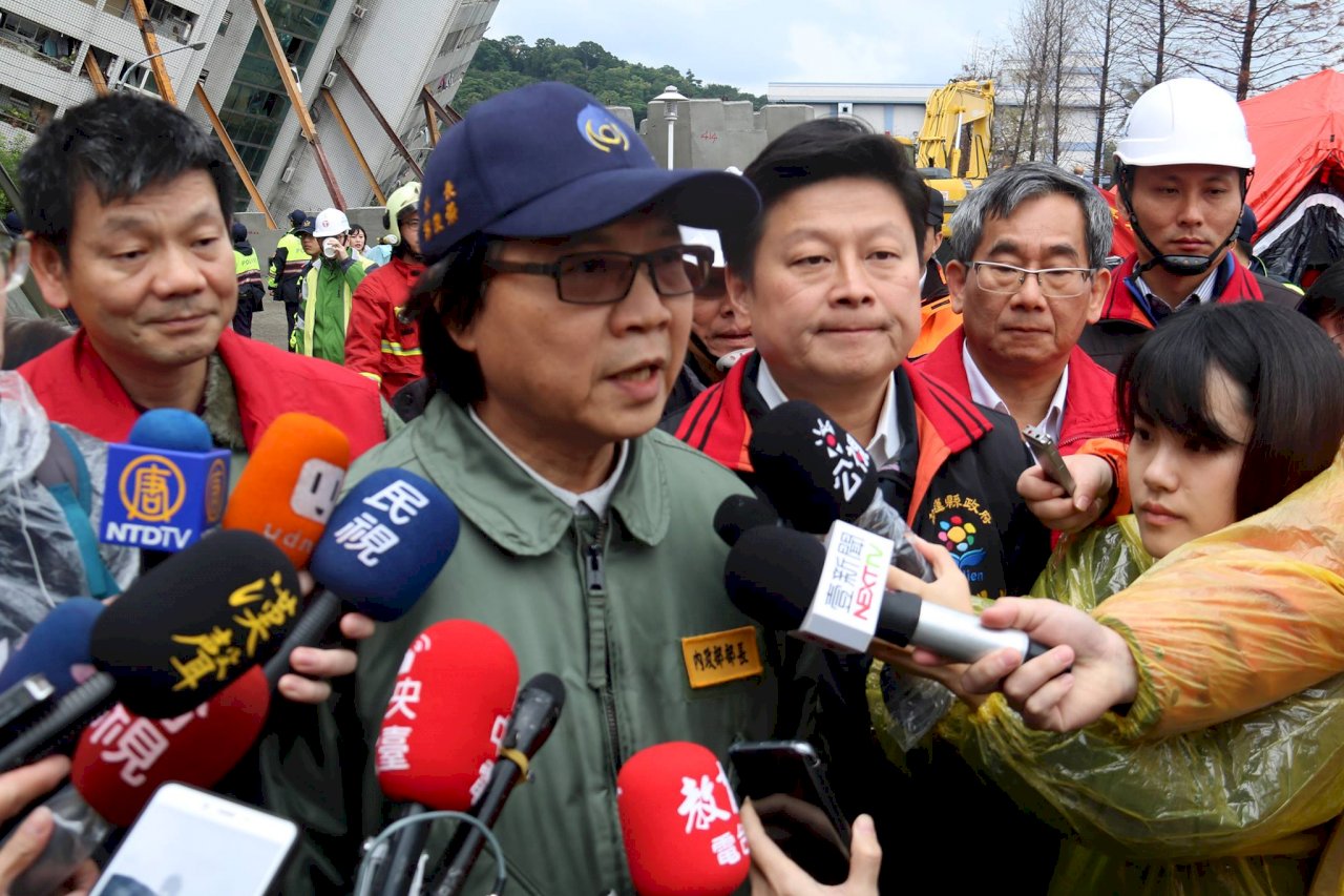 葉俊榮花蓮勘災 指示全力搜救