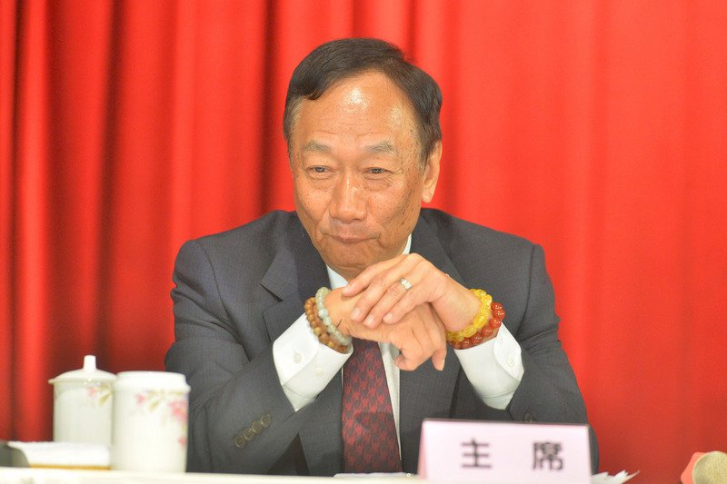 各國首富若獨撐政府支出 郭董能扛台22天