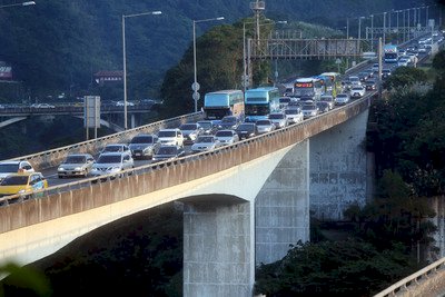 春節國道好走時段報你知 北返請多利用初五上午時段