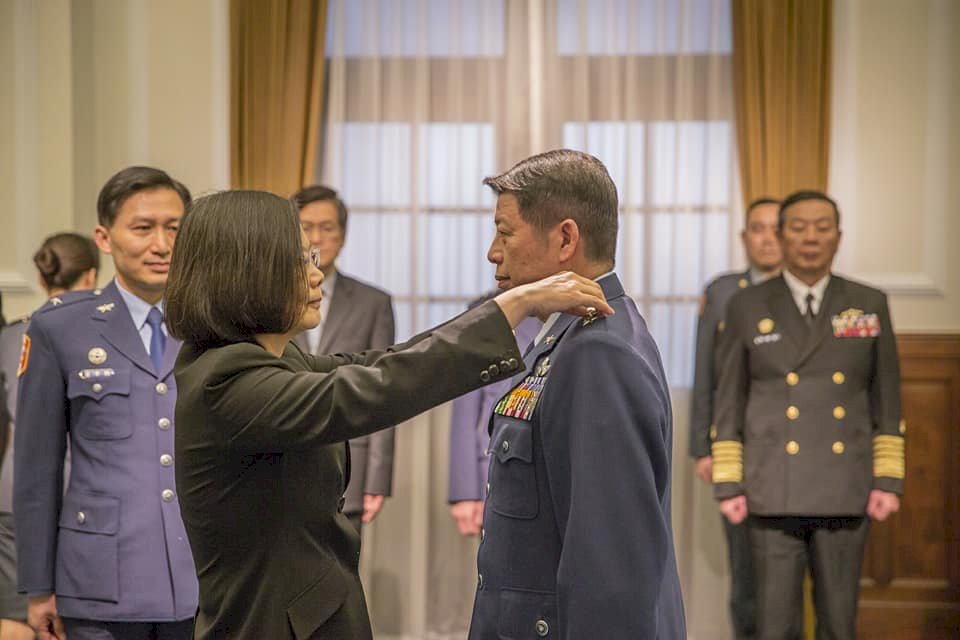 張哲平接空軍司令 總統交付2項任務