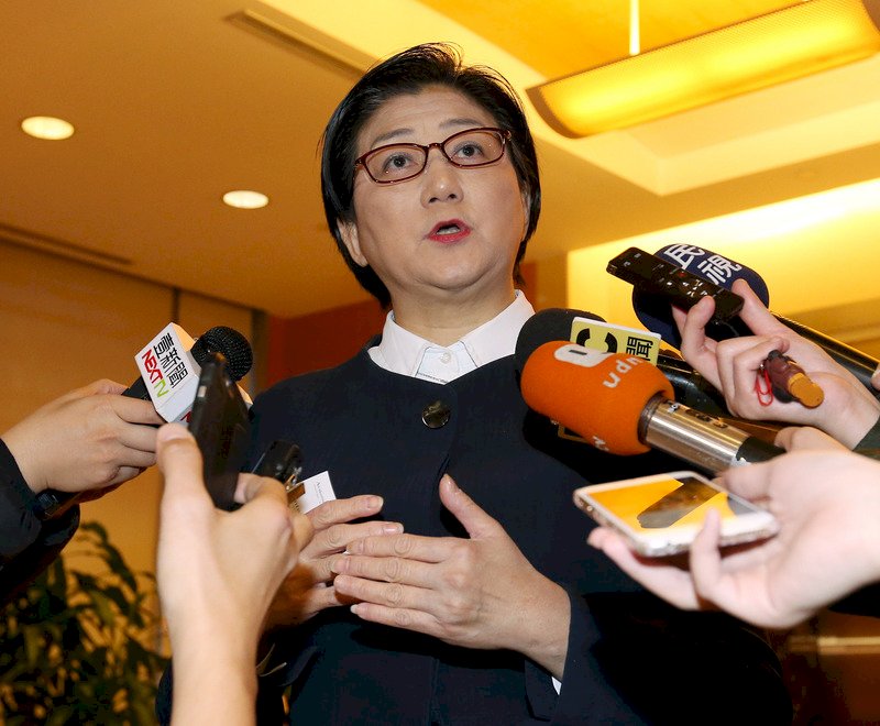 辜嚴籲資產歸國庫 雷倩：與過去主張不一致
