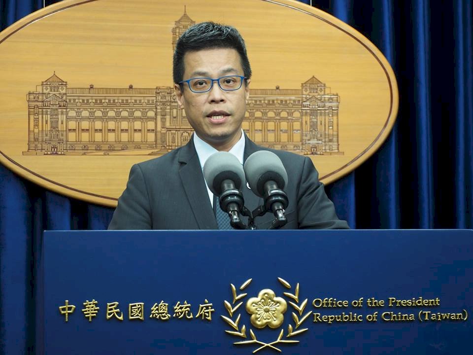 美艦航經台灣海峽 府：樂見有助區域安全努力