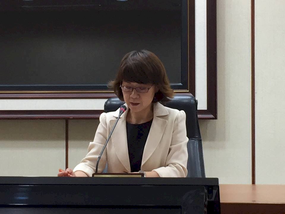 內需溫和成長 要擴大回溫仍有變數