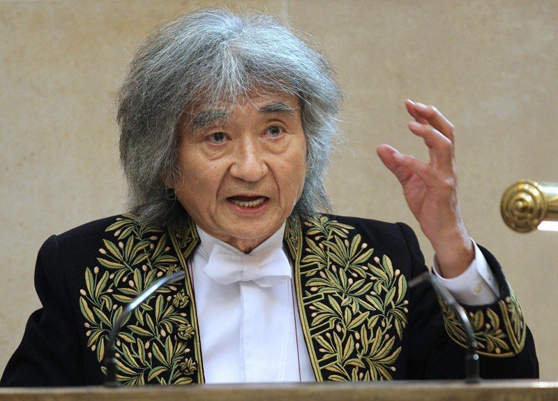 指揮巨擘小澤征爾去世 日相岸田譽為「傳奇」