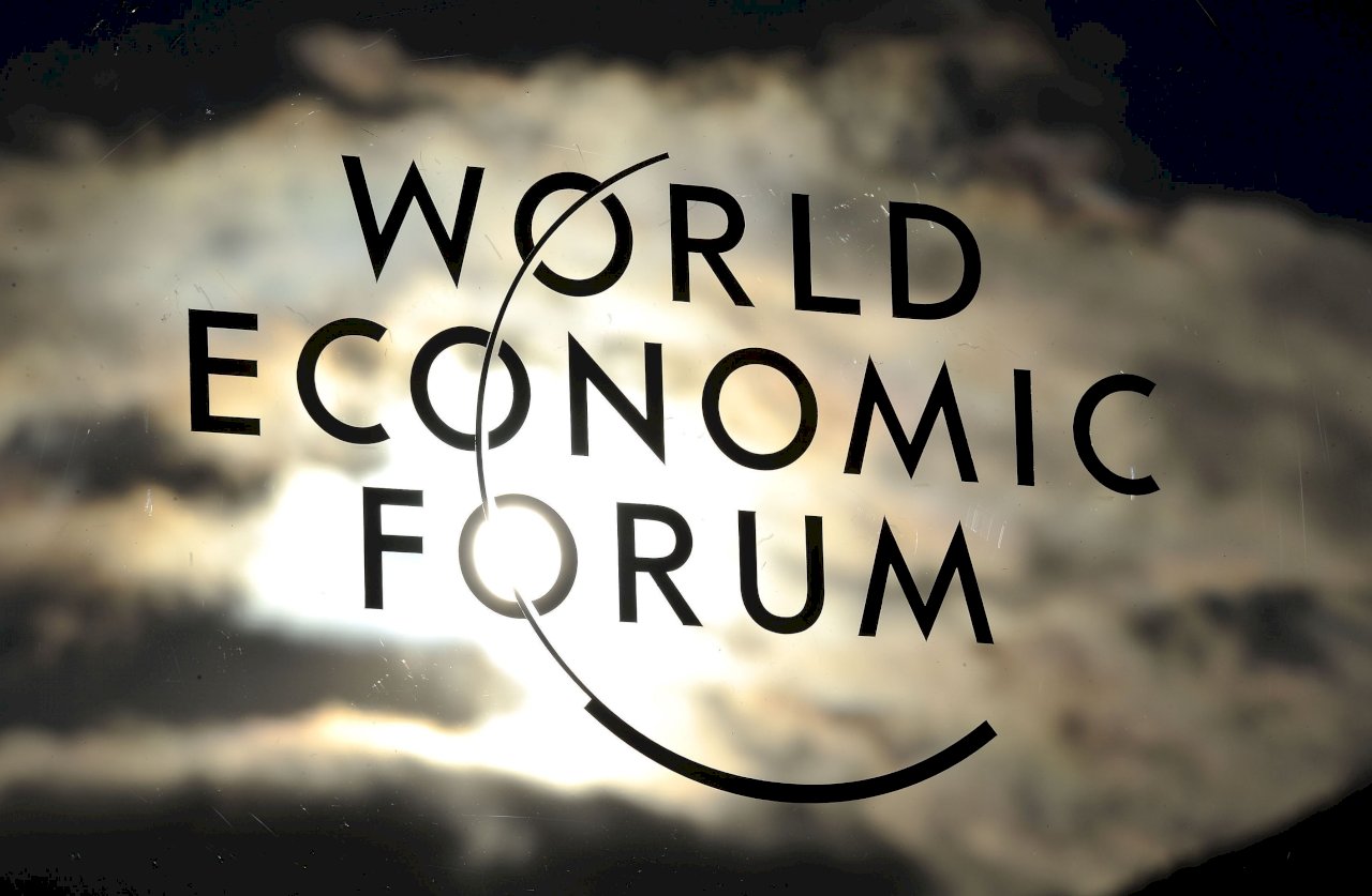 WEF：2025年前52%人類工作將被機器取代