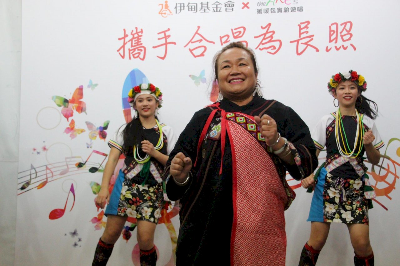伊甸辦音樂會 攜手合唱為長照