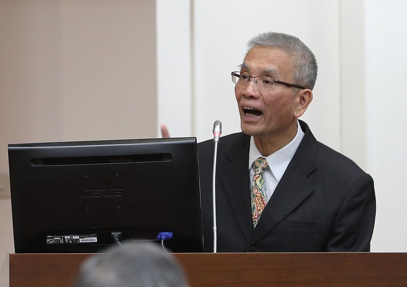 陸挖人台留才 財長：員工獎酬股票從低課稅