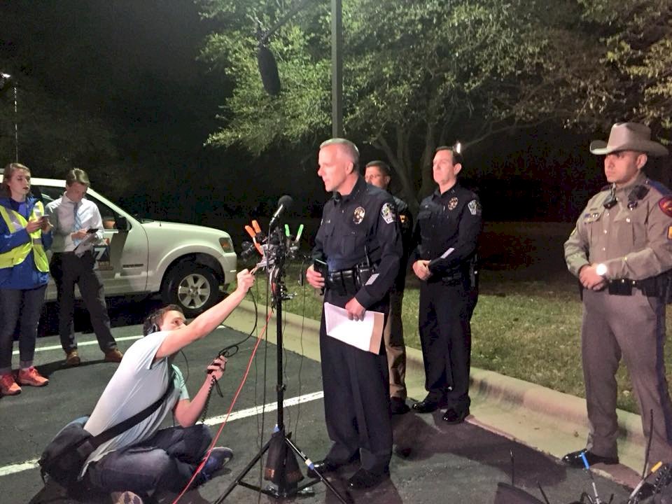 德州連環炸彈攻擊嫌犯 24歲男子自爆亡