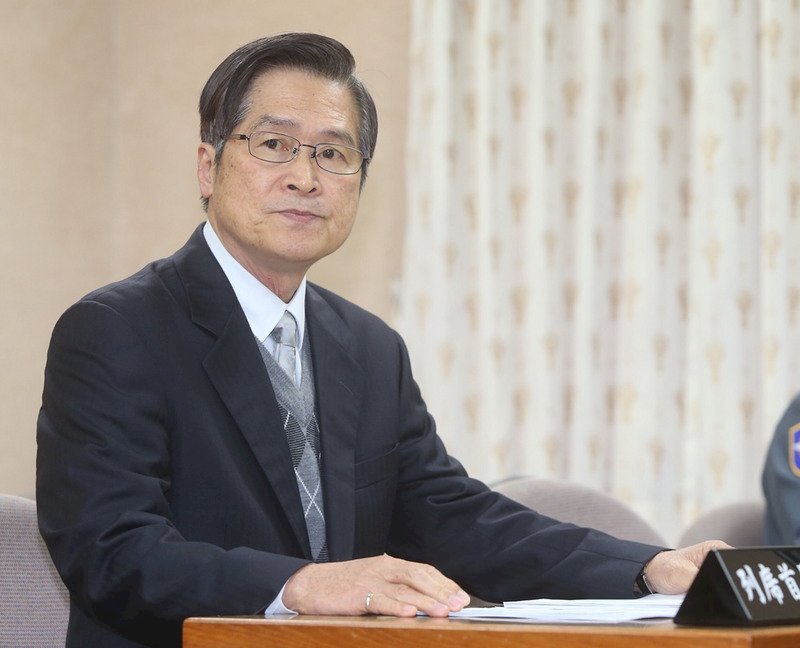 中共航母遼寧號進入台灣海峽 嚴德發證實