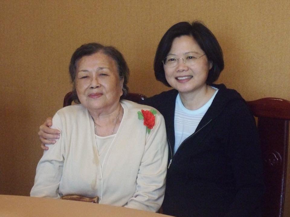 首發文悼母 蔡總統：謝謝媽媽生我養我