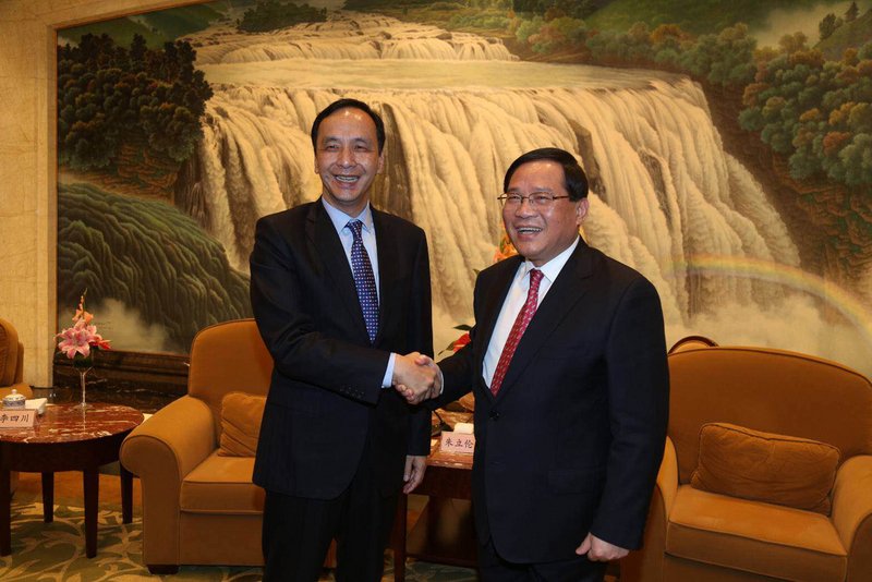 朱立倫盼兩岸持續交流 將見劉結一