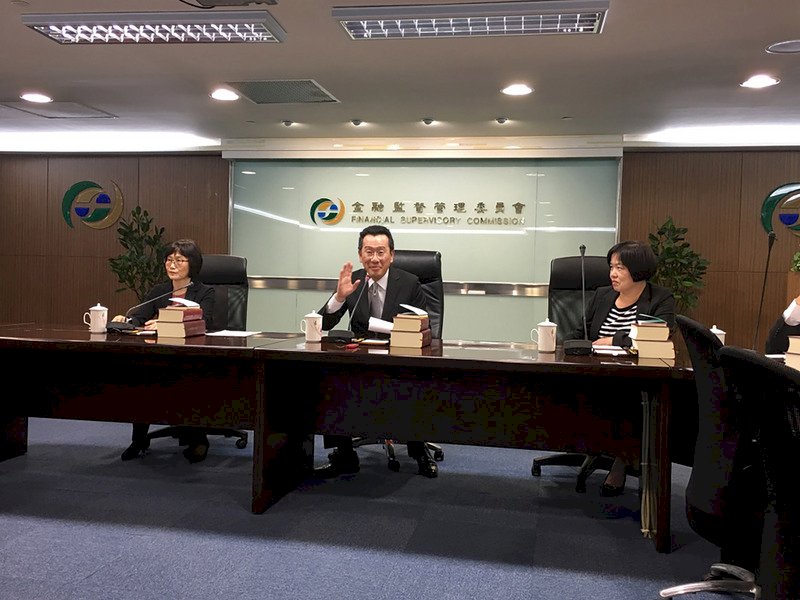 金管會：當沖降稅 55%散戶賺錢