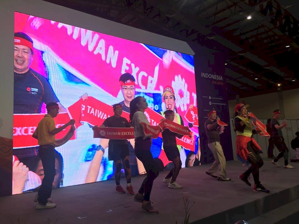印尼台灣形象展 黃志芳登台大跳Zumba