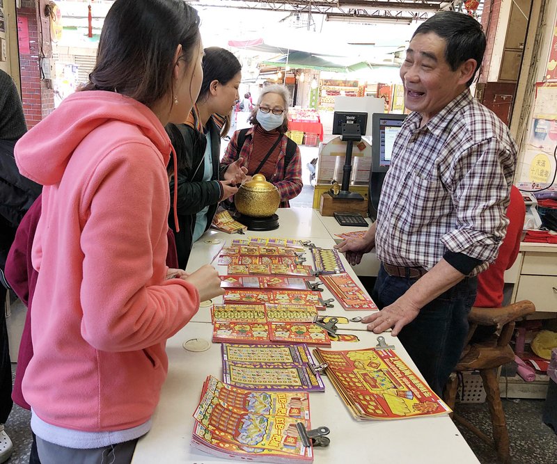 2000元刮刮樂買氣降 發行以來首現滯銷