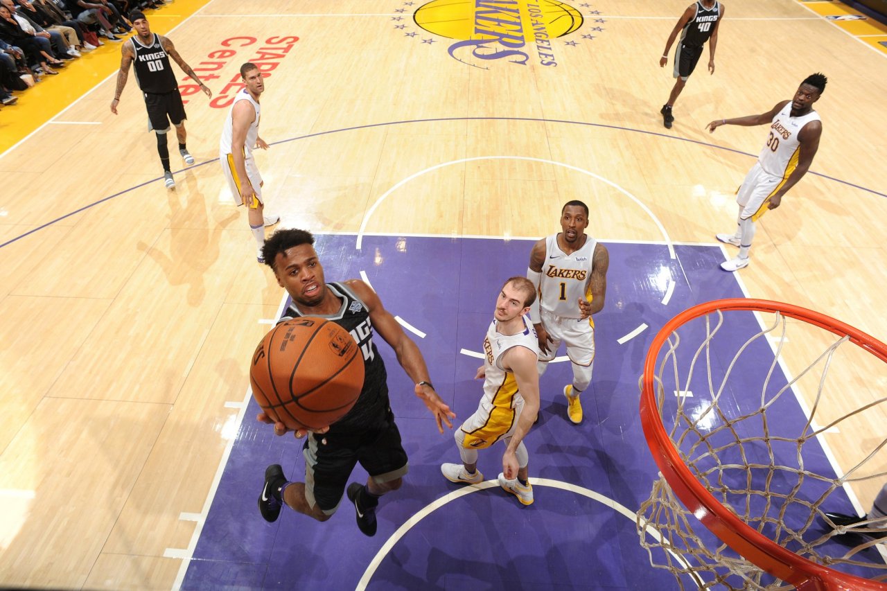 NBA國王希爾德關鍵超前分 客場撂倒湖人