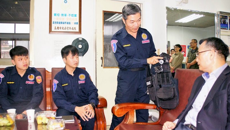 搏命破案特警破格升職 警政署長表支持