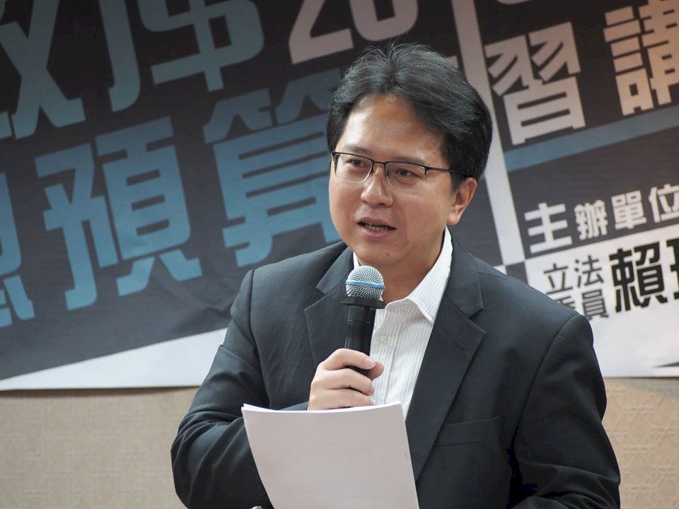 立院三讀 無人機納管明訂罰則