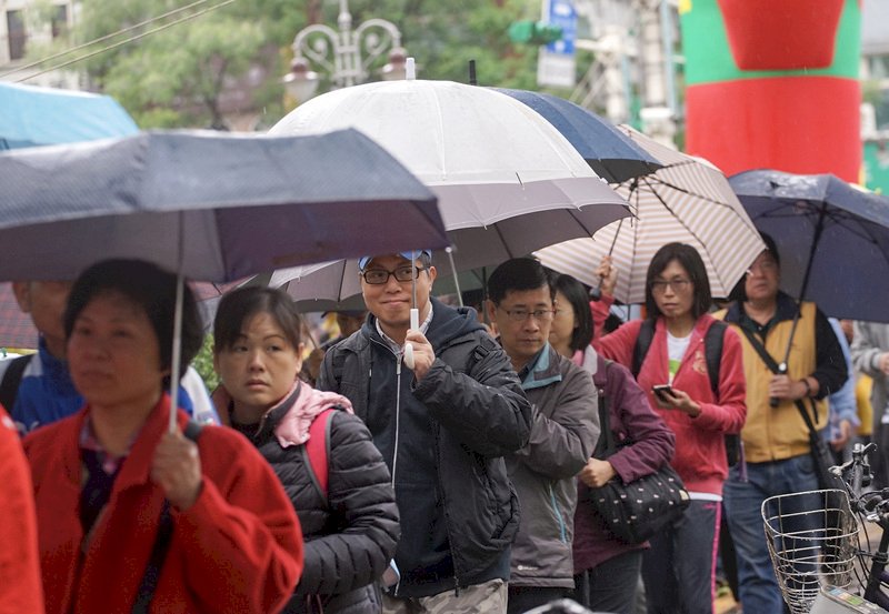 風神雨神攪局 北台灣濕冷中跨年