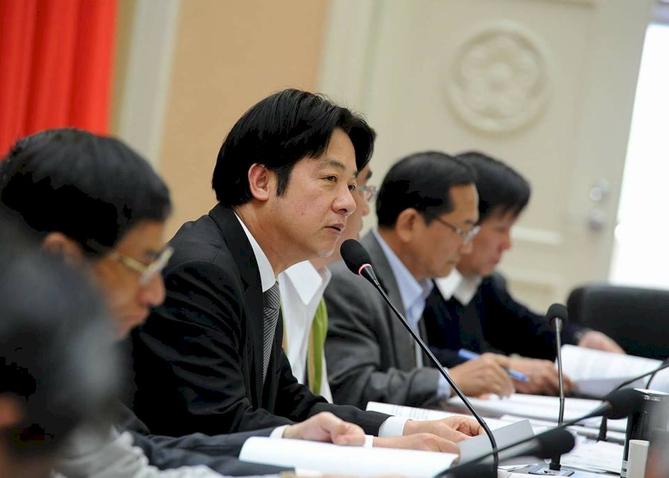 賴揆4日赴國會 藍委要求對台大校長案表態