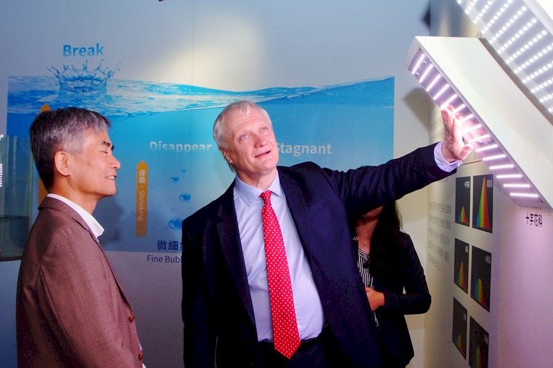 英投資部長參訪桃園 強化台英貿易關係