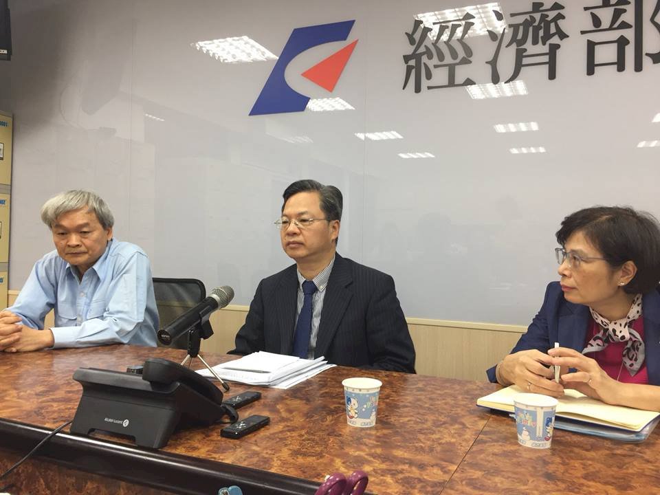 大立光盼政府幫忙找地擴廠 經部：盡力協助