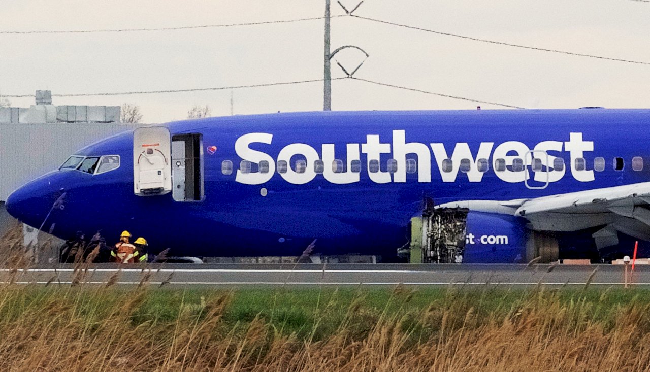 發動機爆炸2週後 西南航空客機窗戶破裂轉降