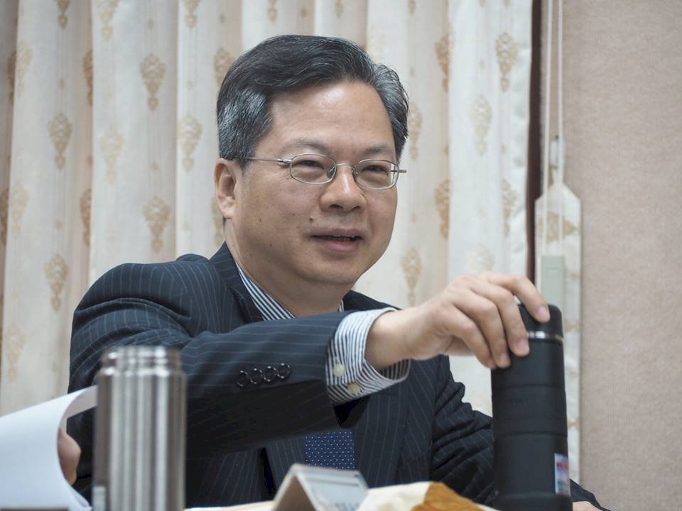 中禁蘋果手機 經部：若轉向三星對台衝擊大