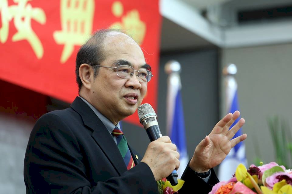 吳茂昆今上任 強調台高教有希望不怕中挖角