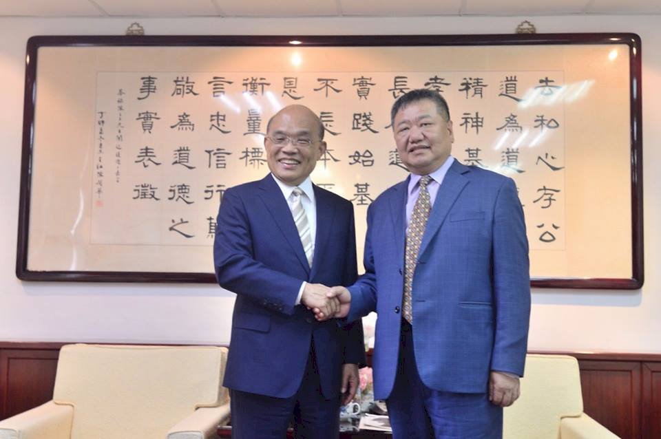 蘇貞昌拜會藍營新北議長 侯友宜不擔心