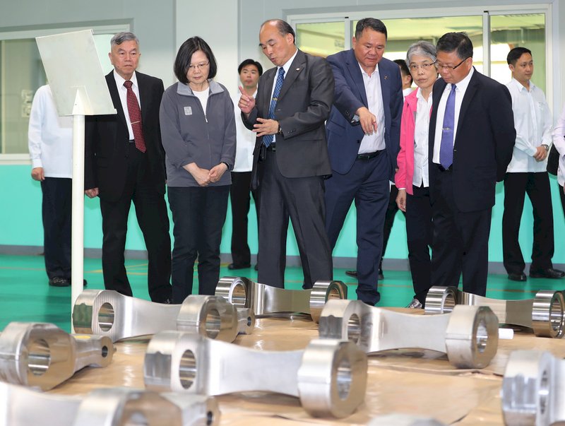 總統：五加二產創已見初步成果 工作機會增