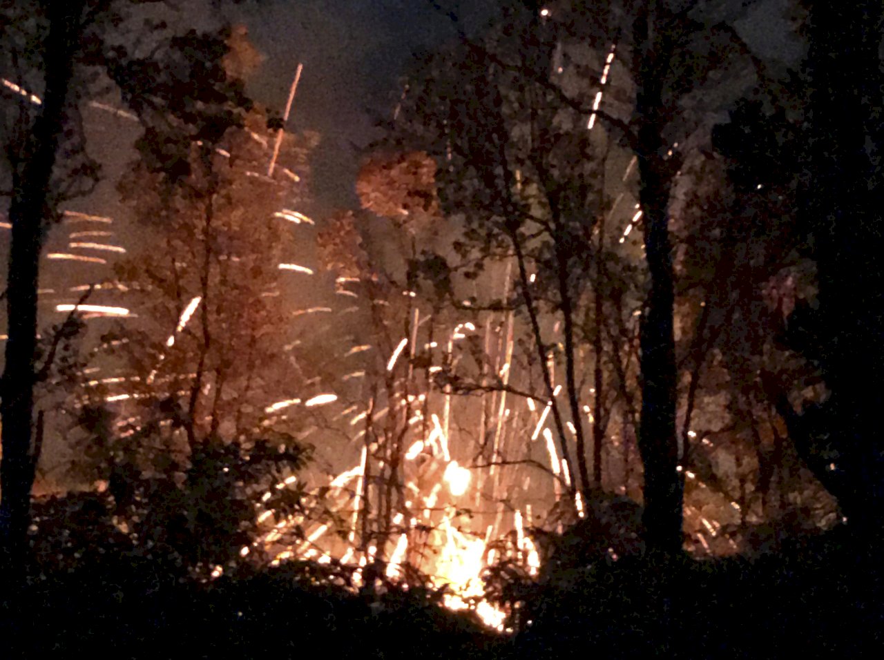 USGS：夏威夷地震及火山活動將持續數月