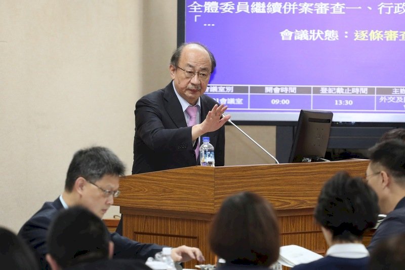 軍改草案審查牛步 10日上午繼續審查