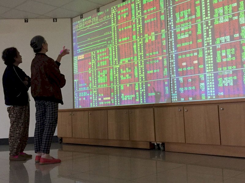 MSCI降權重 金管會估影響台股242億元