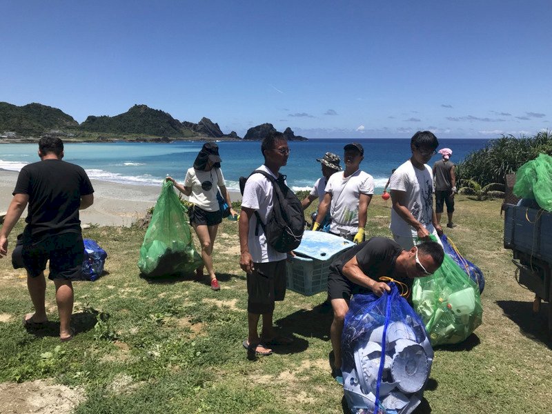 海岸淨灘 環署擬整合單一管理窗口