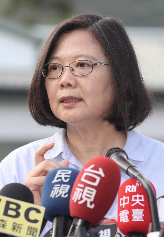 總統：過去社會對電競印象負面  盼協助修正