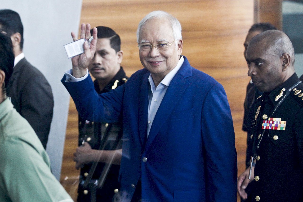大馬法院維持前首相納吉一馬弊案有罪判決