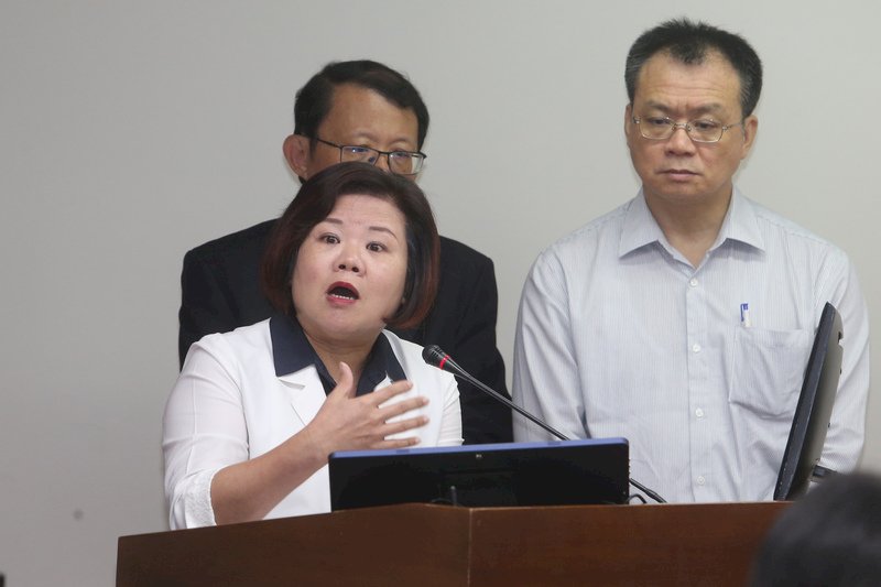 放高溫假？ 勞動部長：好問題會想一想