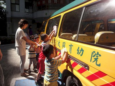 幼兒園汰換娃娃車補助4成 首年估需6千萬經費