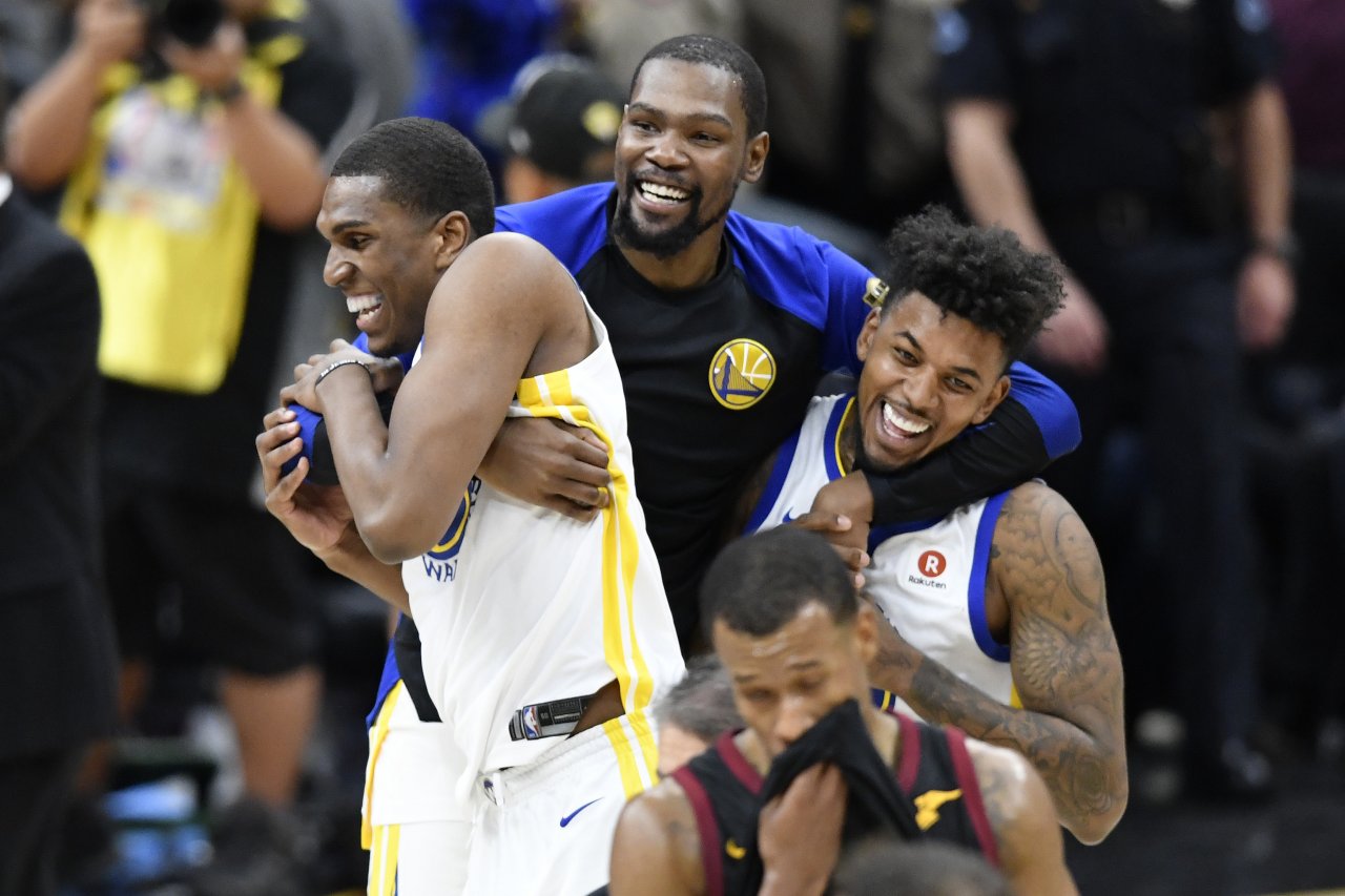 NBA總冠軍戰 勇士橫掃騎士衛冕成功