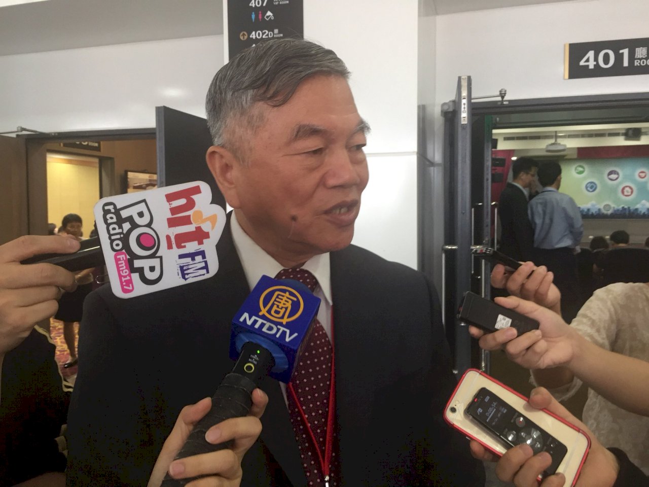 馬批廢核已非趨勢 經長：核廢處理得先有解