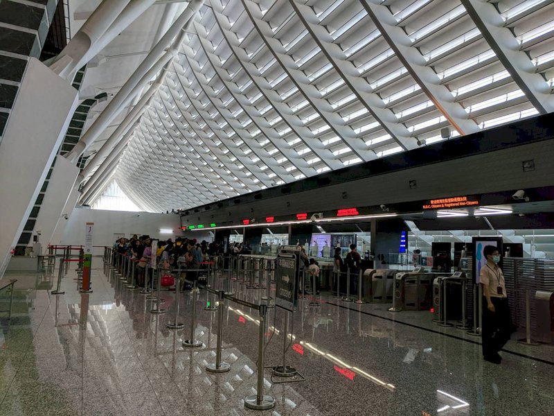 自動系統更新完成 桃機通關恢復正常
