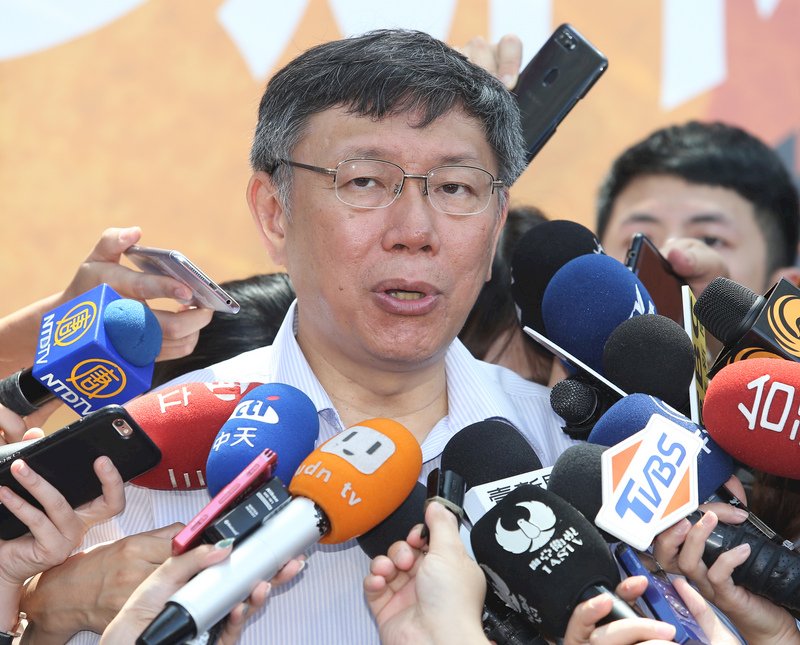 總統參加畢典 柯文哲：不擾民為原則縮小維安