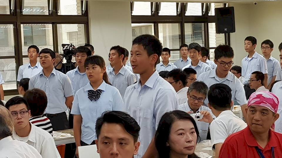 日高中海外修學旅行首選台灣 北市搭平台