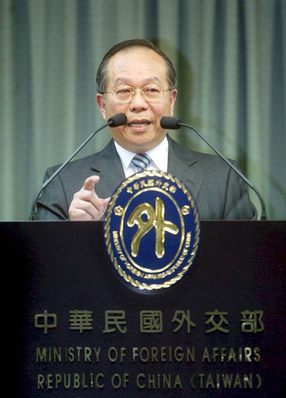 我駐史瓦帝尼大使陳經銓病倒 轉診南非治療