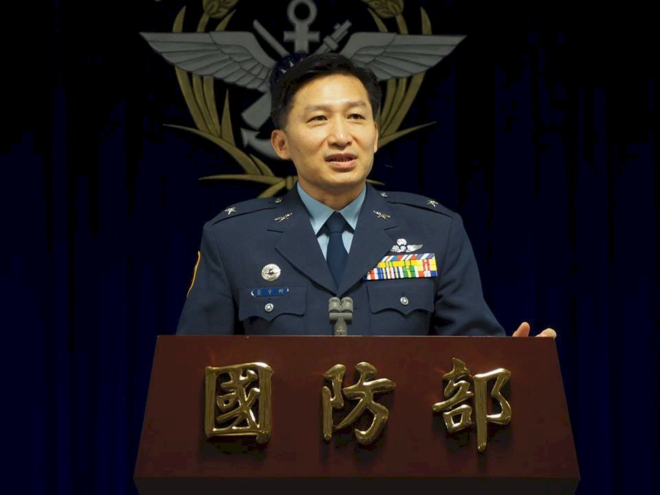 年改專線打不通 國防部：先訓練再加派人手